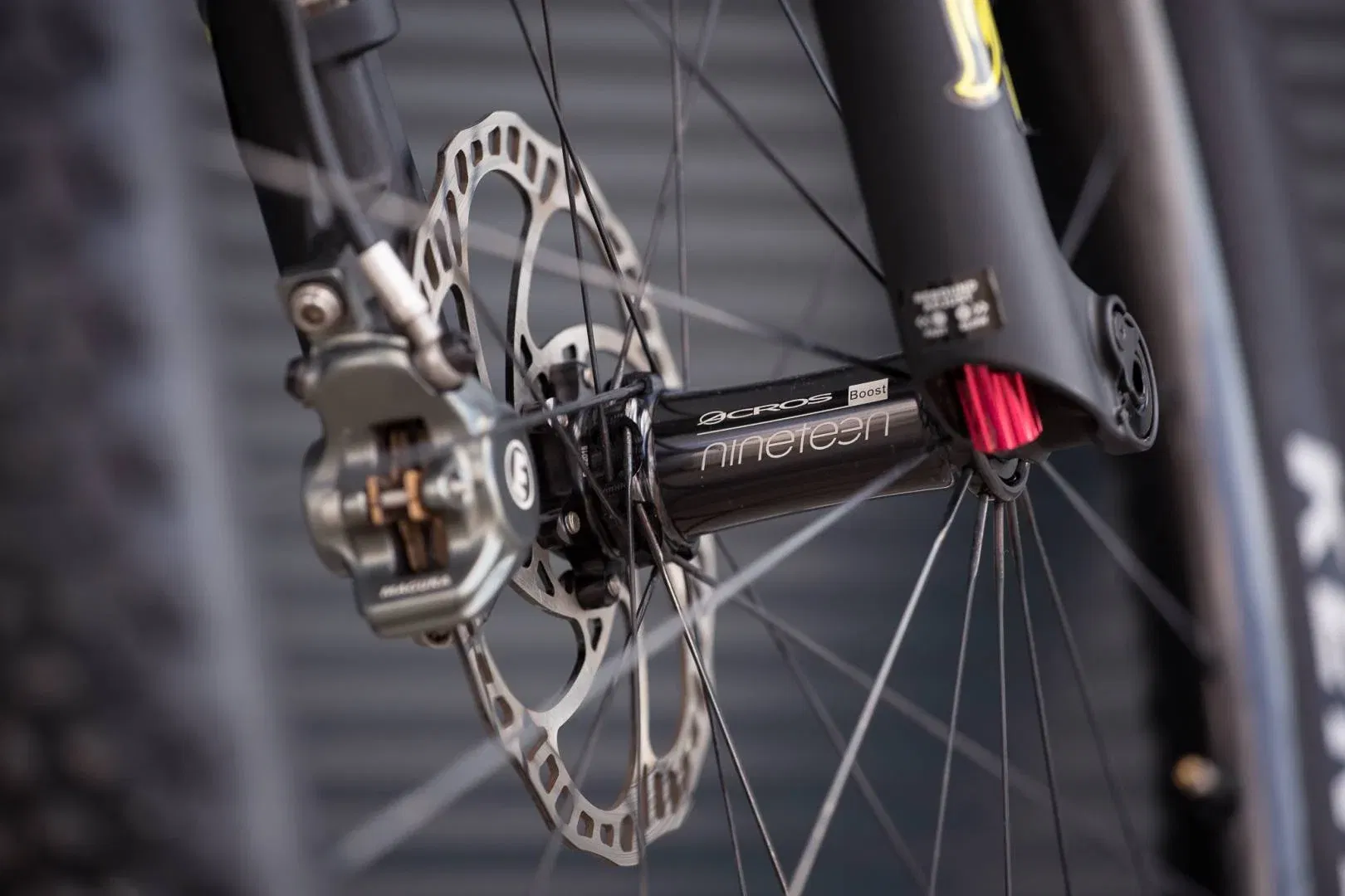 acros_AMBASSADOR_Uli-Schmittlutz_2019-03_Bike-Check_lowres_13