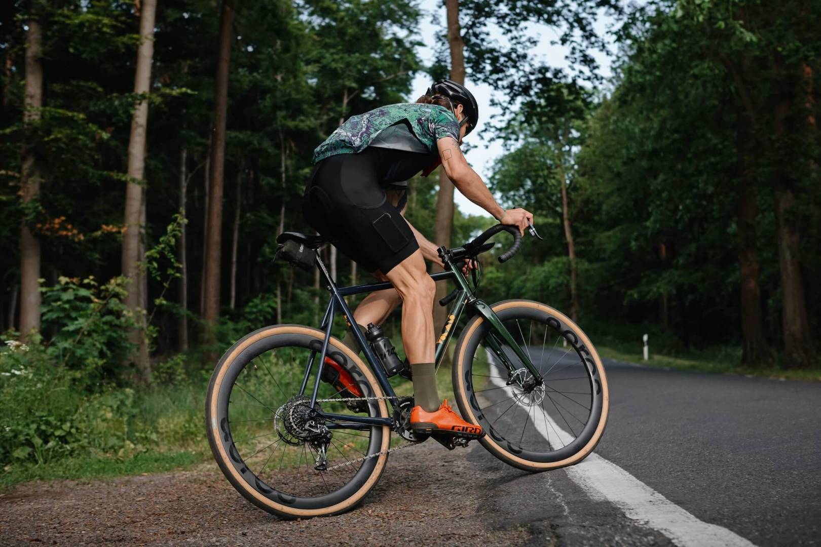 acros_allroad-disc-carbon-wheelset_Launch_1