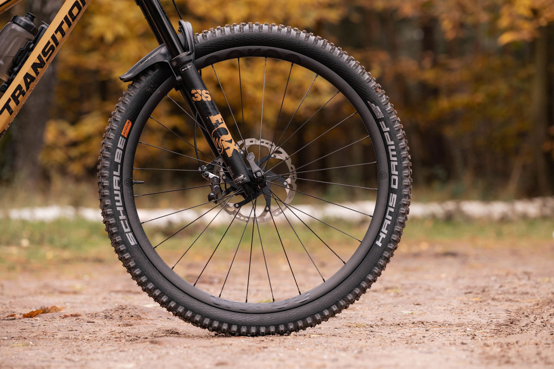 acros-trail-carbon-laufradsat-action-2021-13