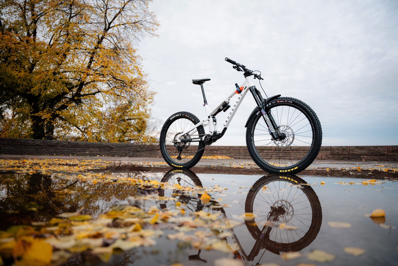 acros-commencal-meta-sx-v5-2024-web-12