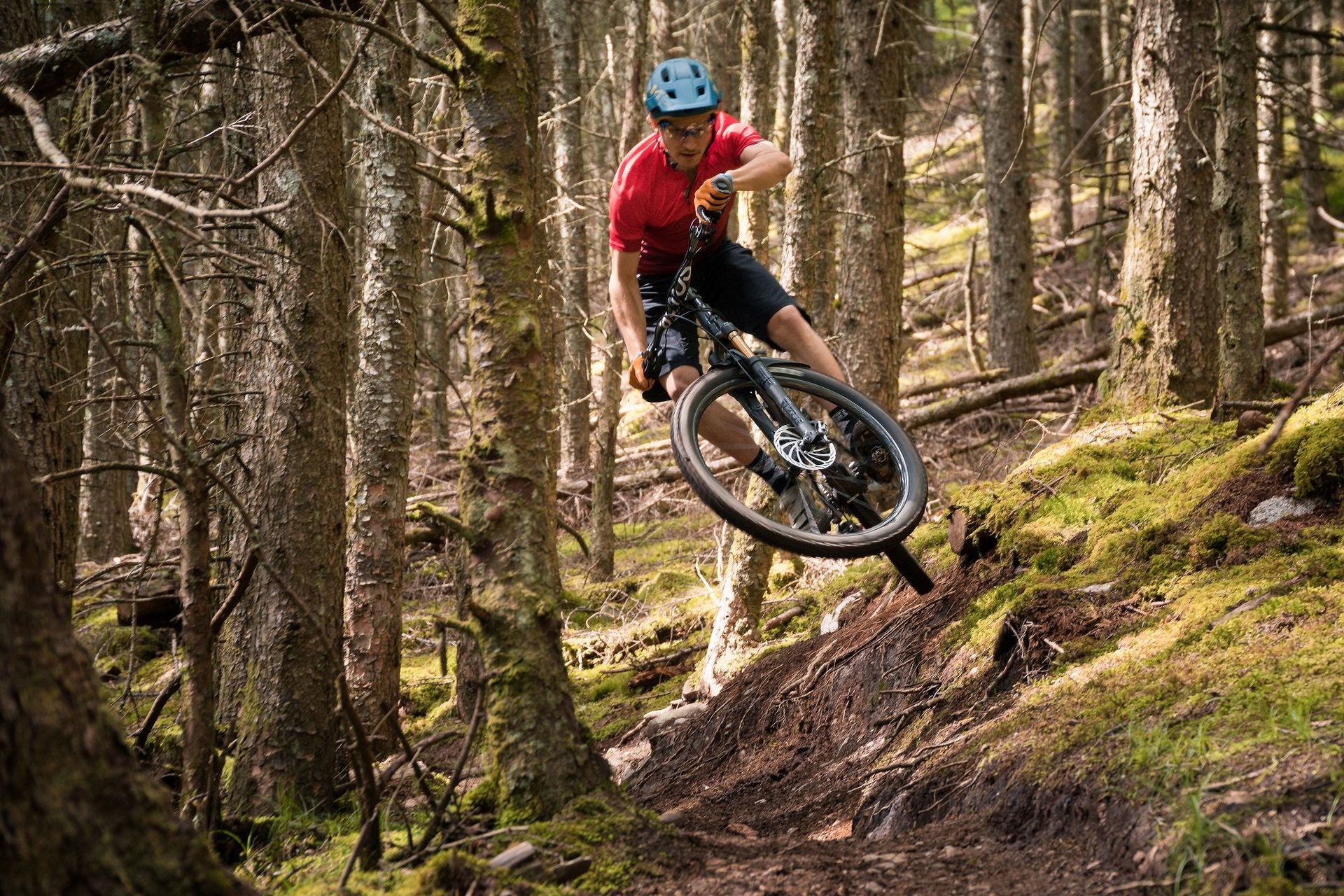 acros_AMBASSADOR_2020-07_James-Shirley_Rose-Thrill-Hill_19