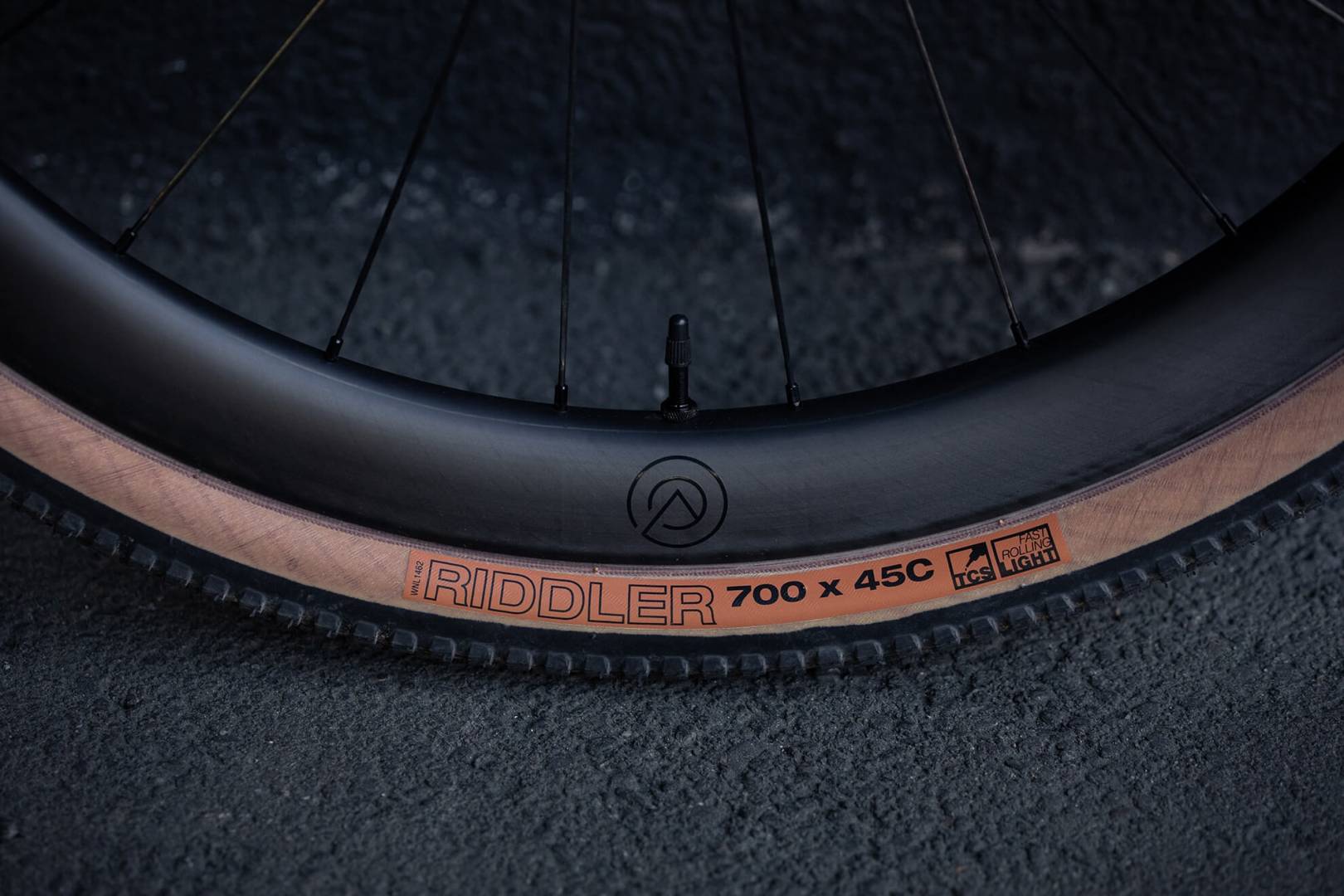acros_allroad-disc-carbon-wheelset_Launch_2_link